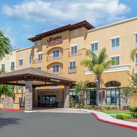 Hampton Inn & Suites Lodi Bagian luar foto