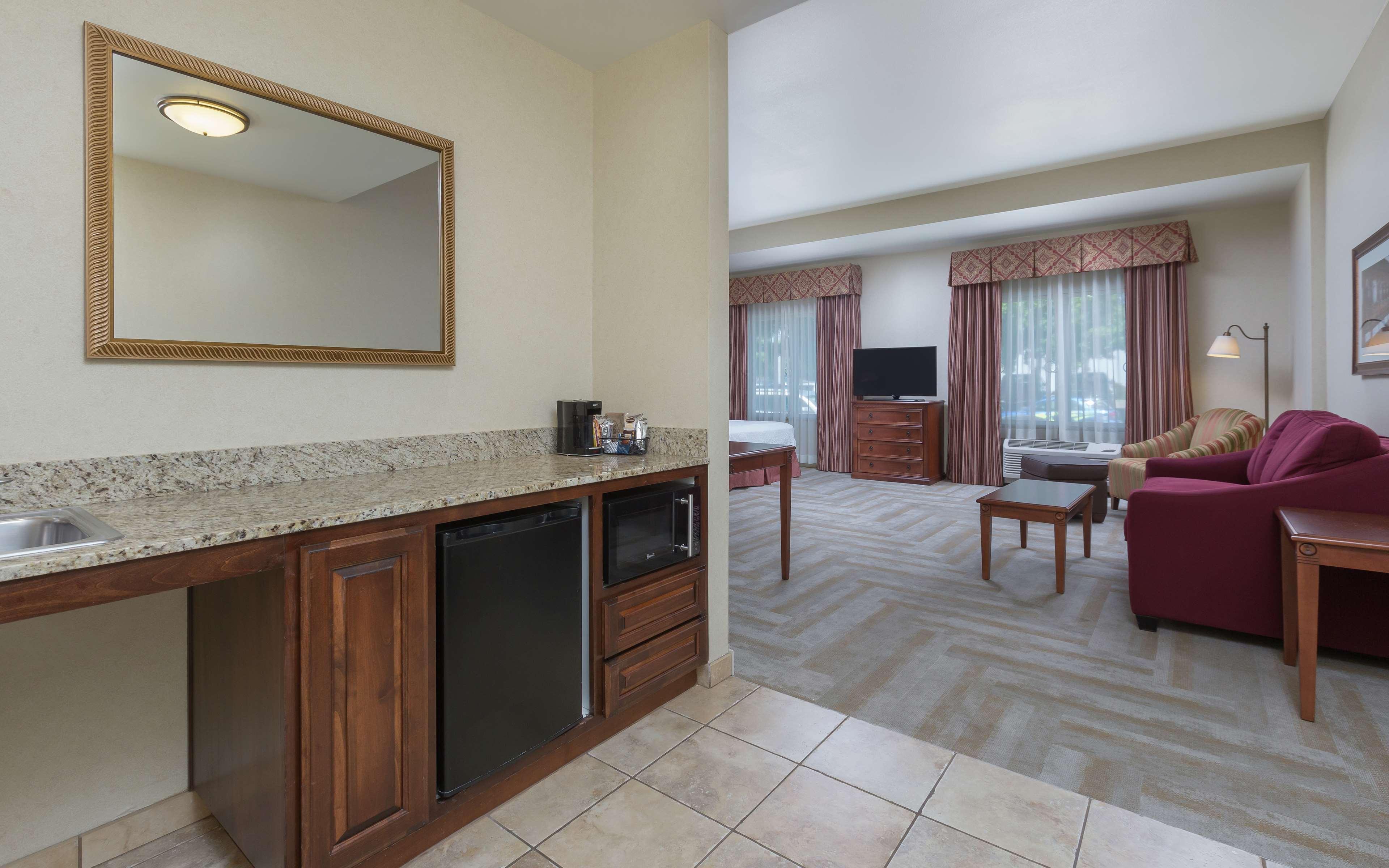 Hampton Inn & Suites Lodi Bagian luar foto