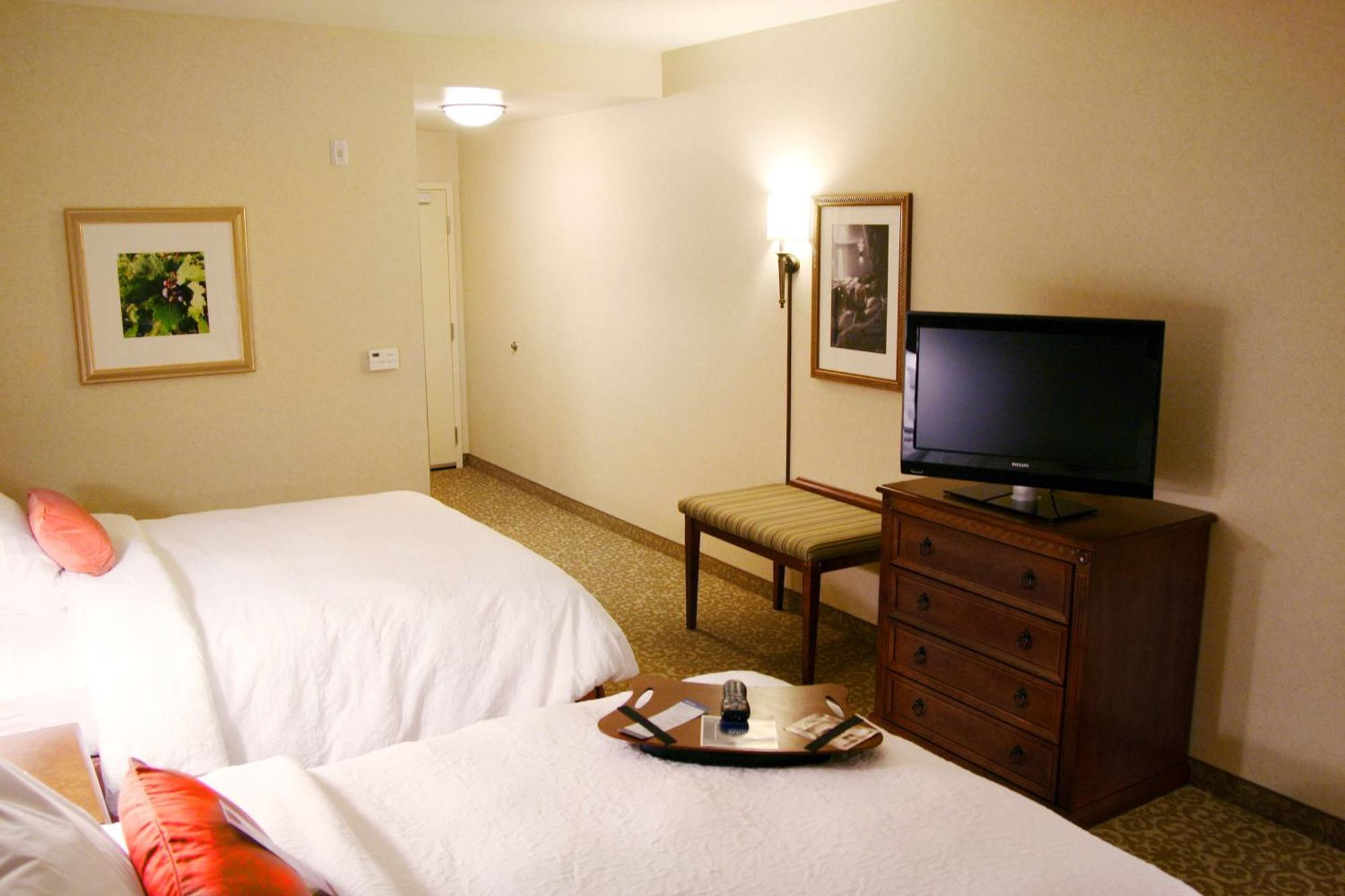 Hampton Inn & Suites Lodi Bagian luar foto