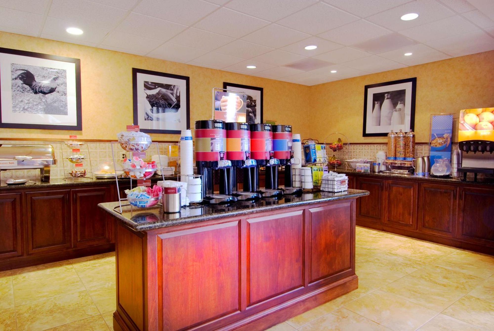 Hampton Inn & Suites Lodi Bagian luar foto
