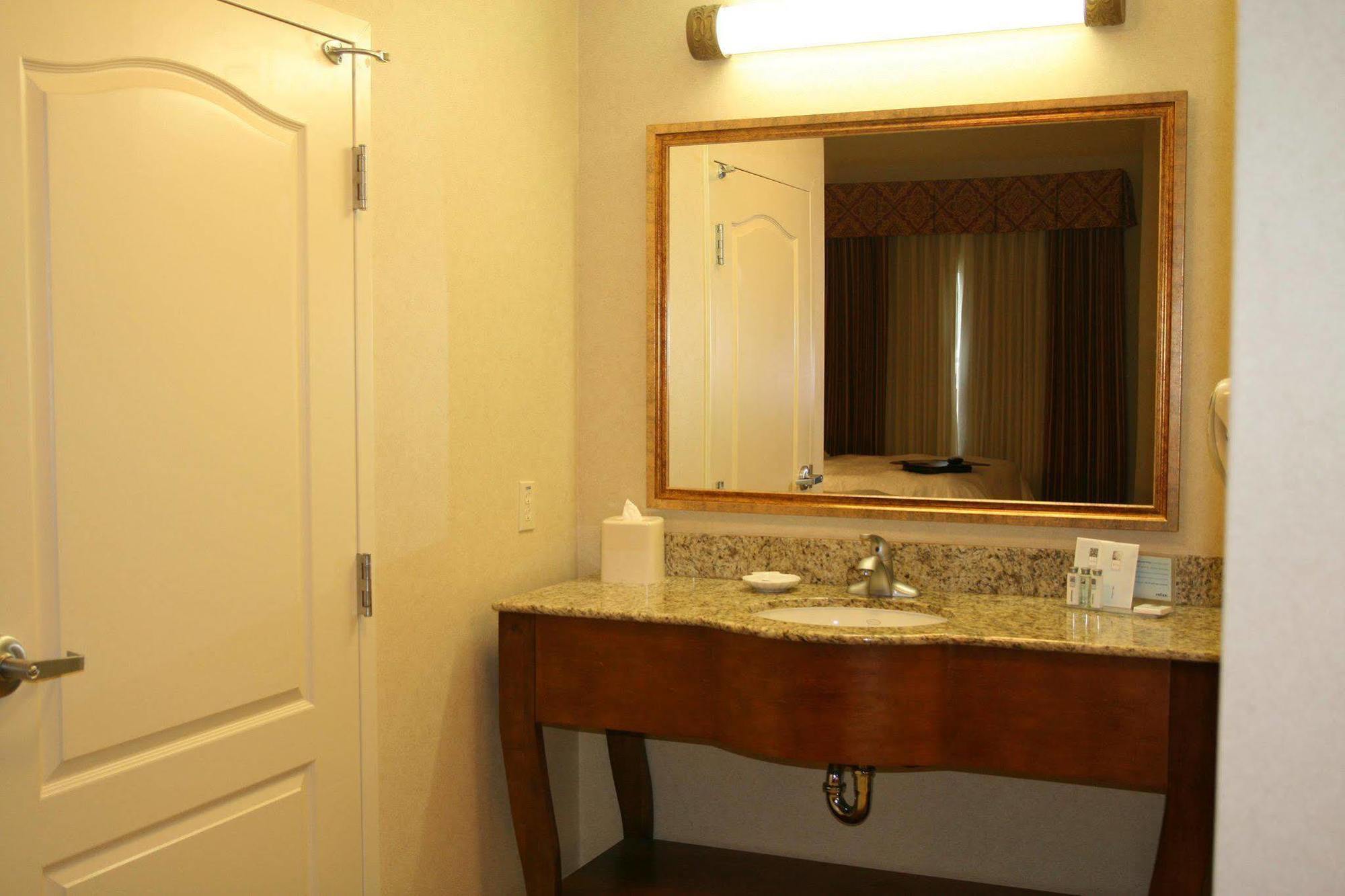 Hampton Inn & Suites Lodi Ruang foto